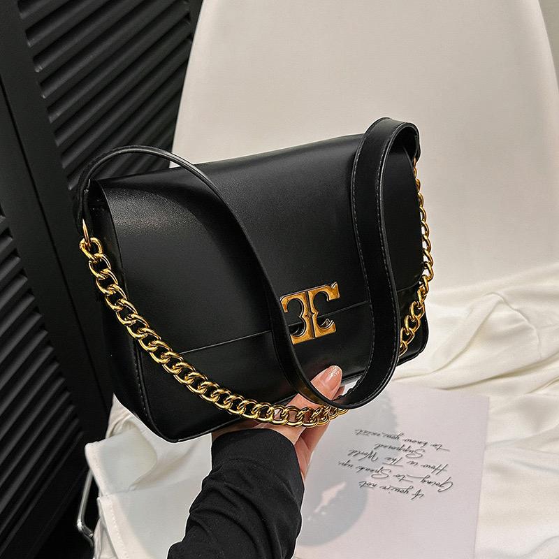 Cartera Elegance Chain