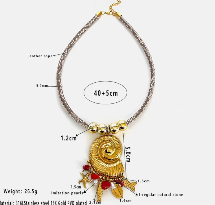 Collar Concha Dorada