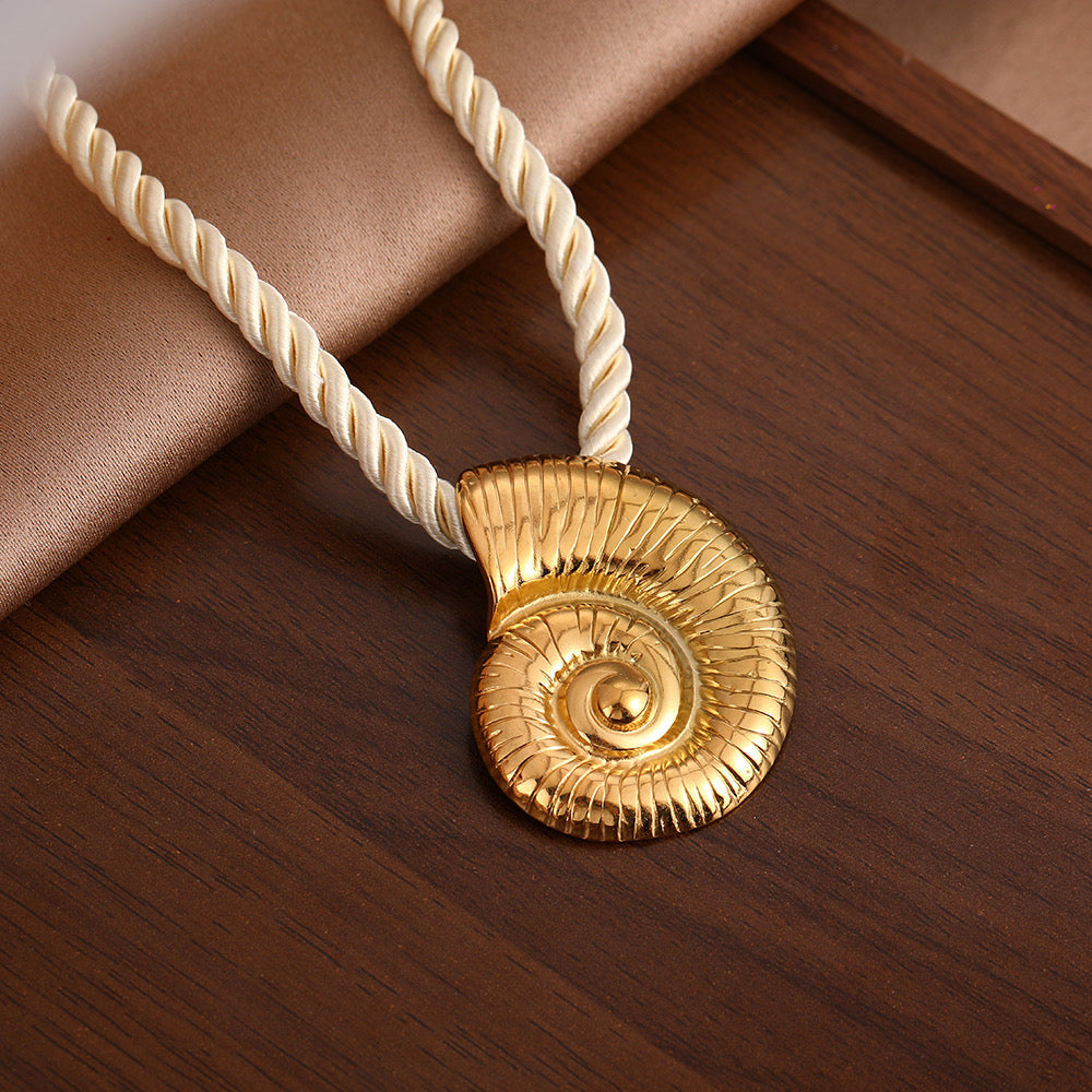 Concha collar